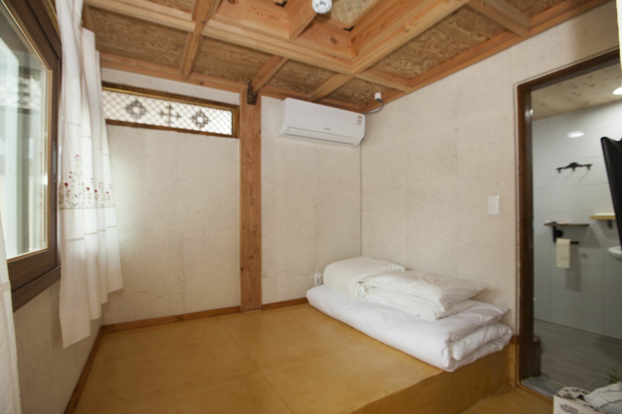 The Hanok Jeonju Exterior photo